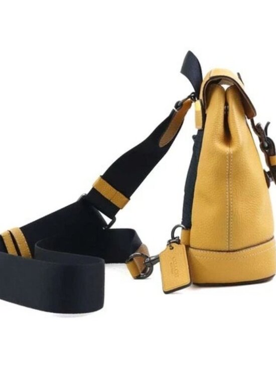 Auth COACH Body Bag Yellow Leather - r11072k main image 12